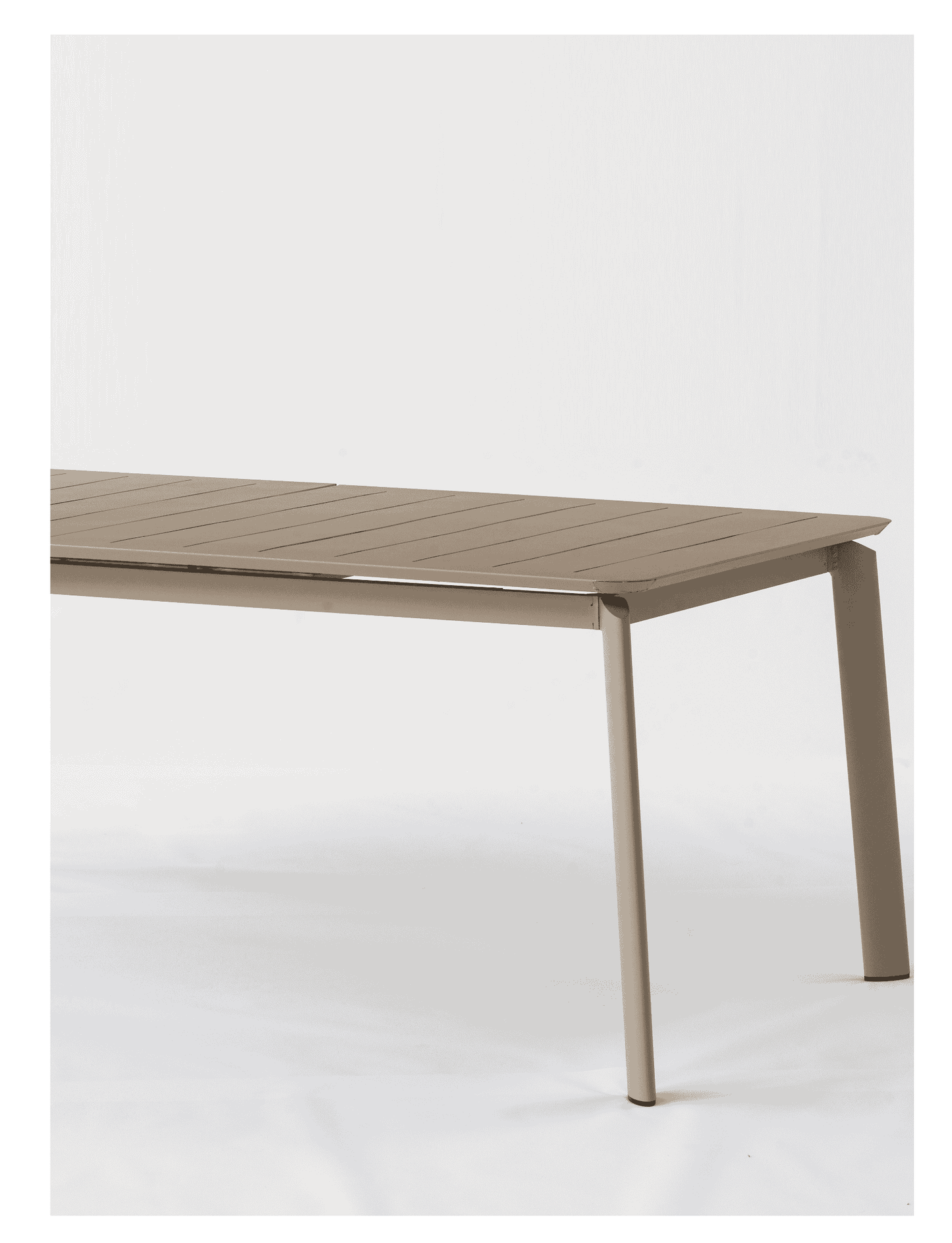 Mesa de Comedor Extensible Aluminio Arena Mediana