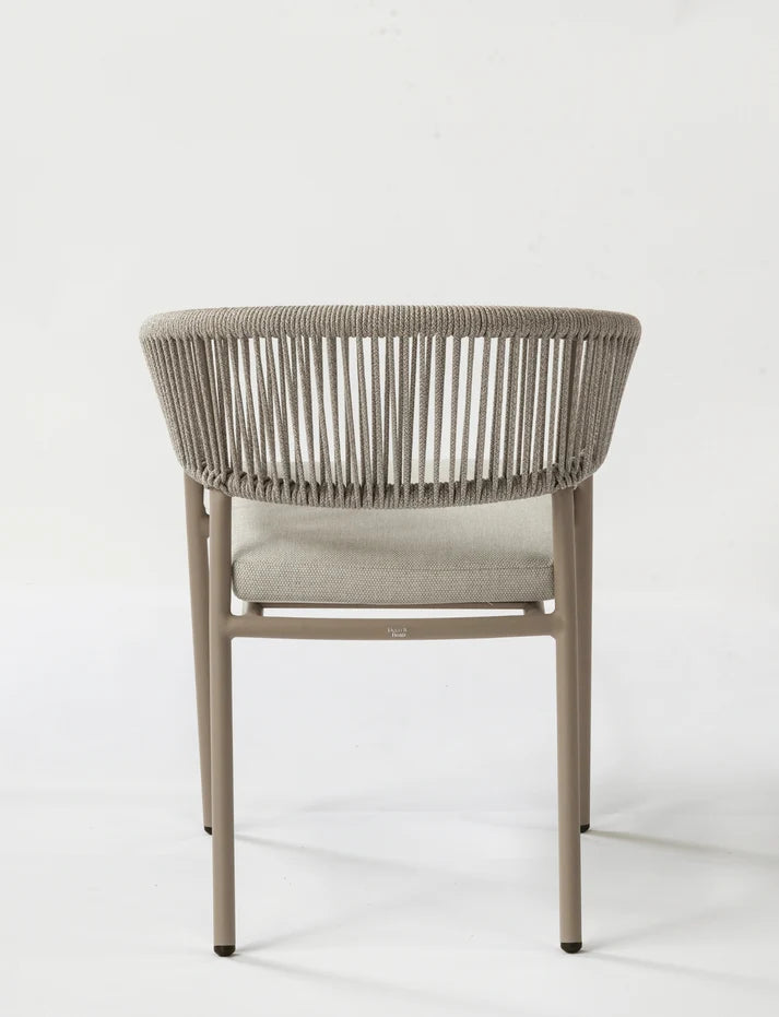CYBER Mesa Extensible Beige Grande + 8 Sillas Ares